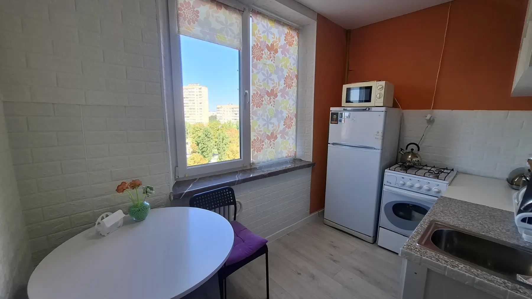 Фото Selling a 1-room apartment, 33 sq.m., Saltivske Highway 240в Kharkiv, price: 29000 $, code 7658