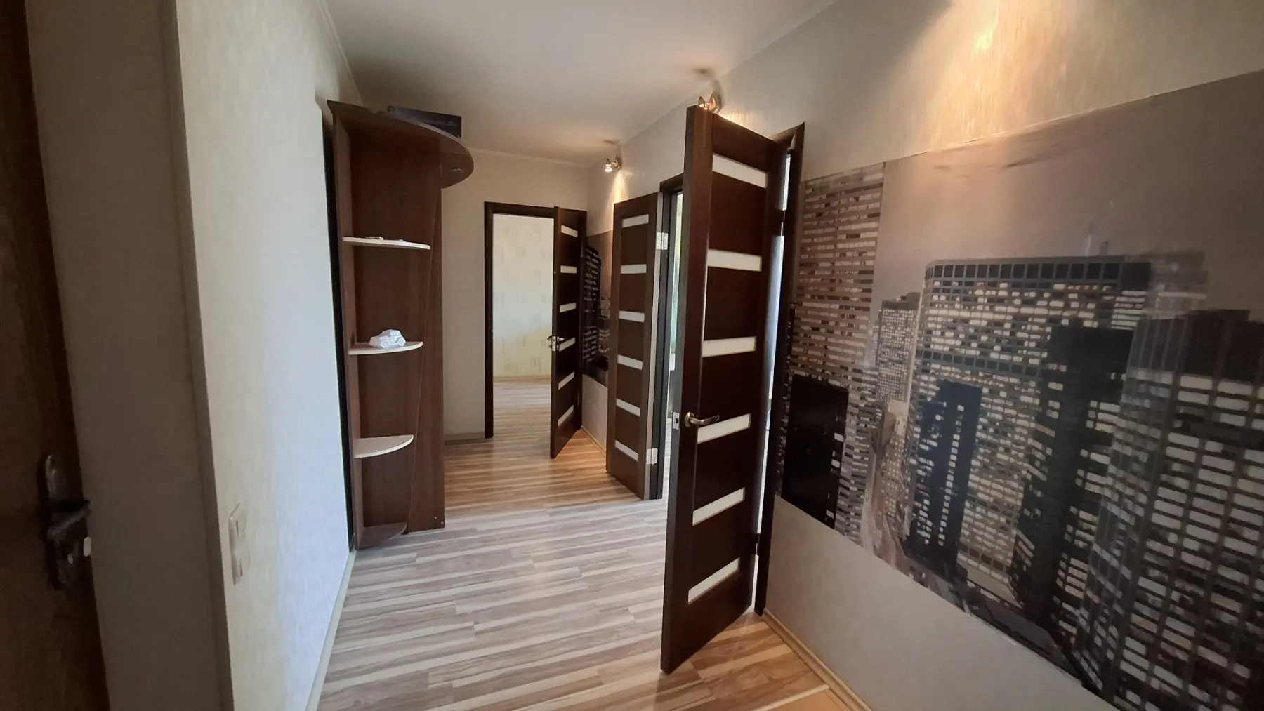 Фото Selling a 2-room apartment, 51 sq.m., Vladyslava Zubenka street 21 Kharkiv, price: 45000 $, code 7659