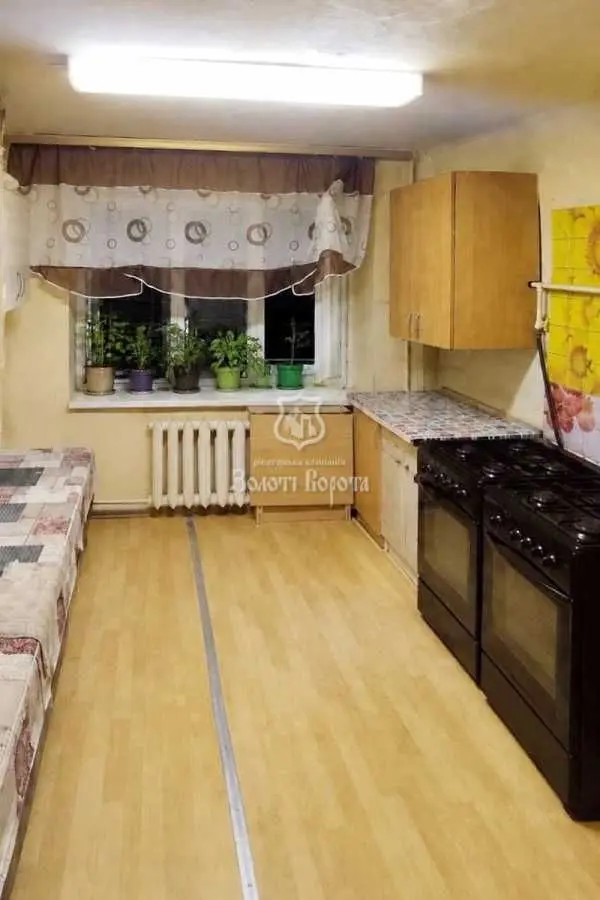 Фото Продаю 5 кімнатну квартиру, 23 кв. м, Тампере вул. 10 Київ, ціна: 20000 USD, код 7660
