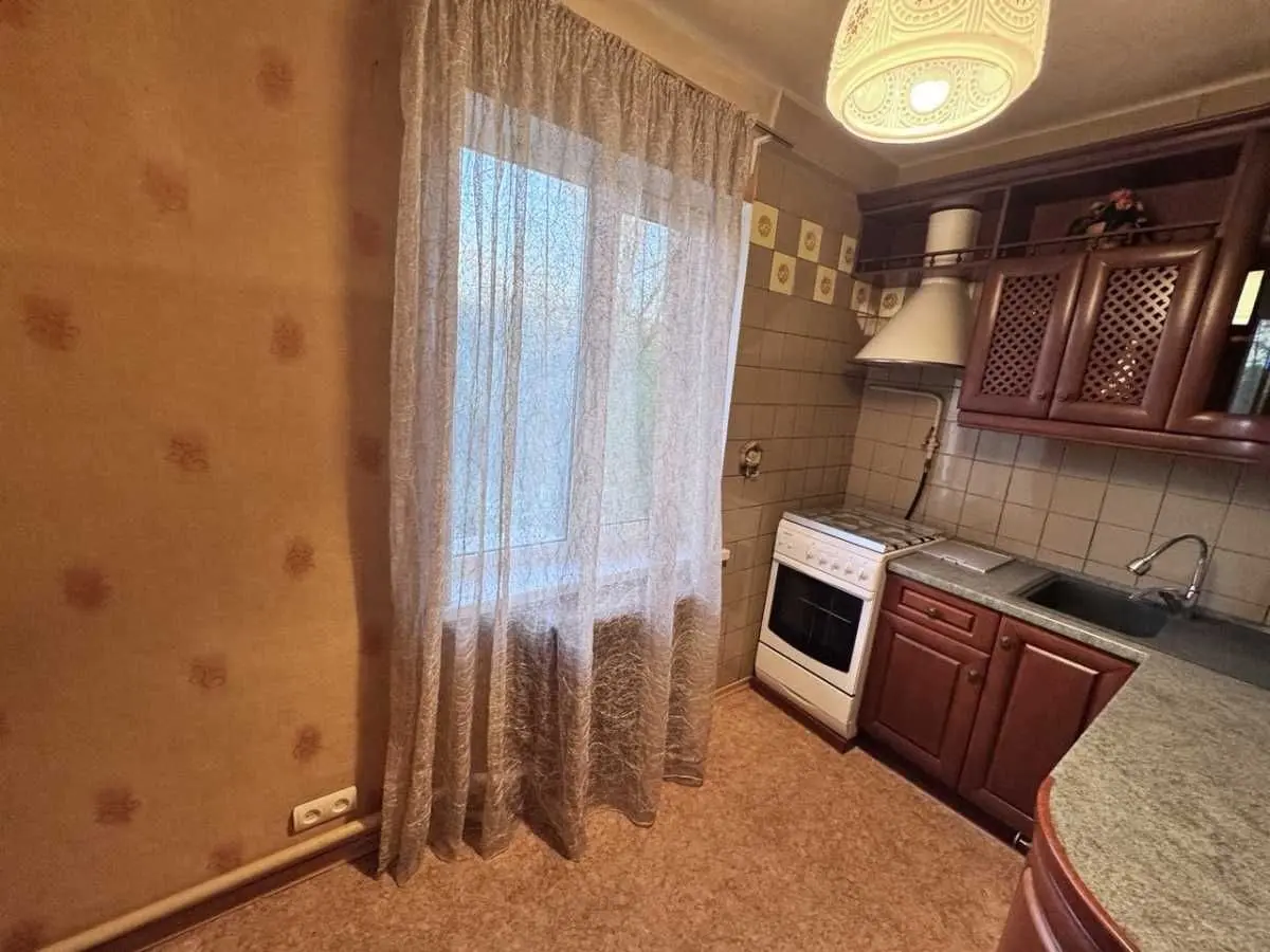 Фото Продаю 2 кімнатну квартиру, 46 кв. м, Михайла Донця вул.  Київ, ціна: 57000 USD, код 7664