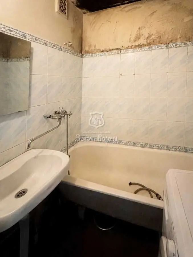 Фото Продаю 2 кімнатну квартиру, 50.2 кв. м, Тростянецька вул. 3 Київ, ціна: 58000 USD, код 7665