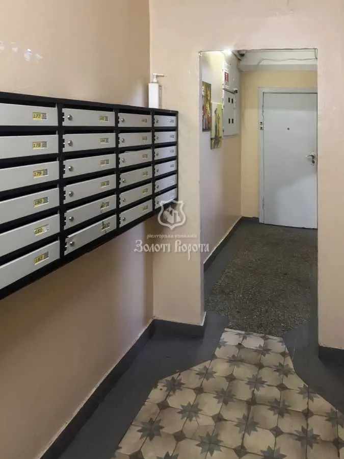 Фото Продаю 2 кімнатну квартиру, 50.2 кв. м, Тростянецька вул. 3 Київ, ціна: 58000 USD, код 7665