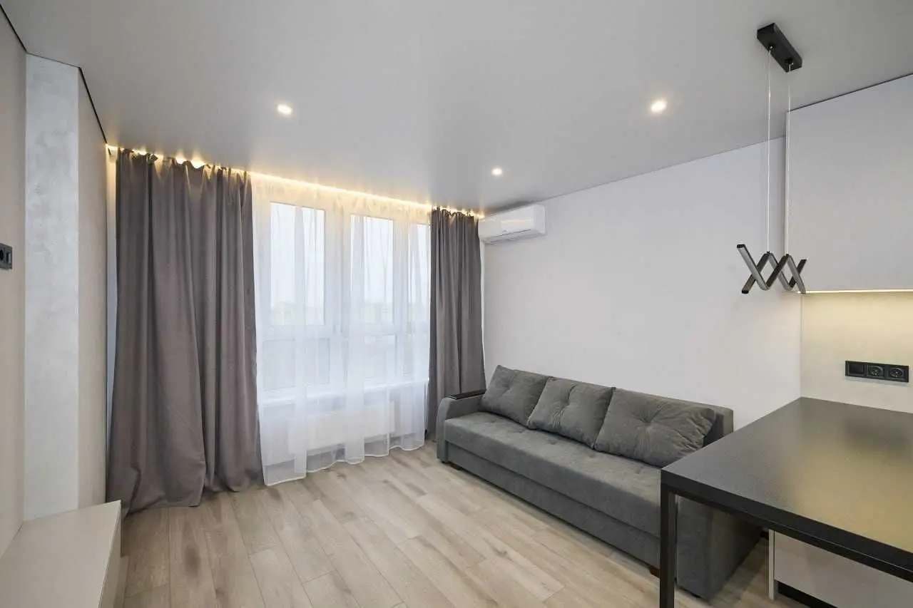 Фото Продаю 1 кімнатну квартиру, 53 кв. м, Михайла Максимовича вул. (Онуфрія Трутенка)  Київ, ціна: 125000 USD, код 7670