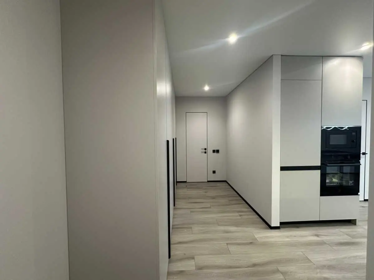 Фото Продаю 1 кімнатну квартиру, 53 кв. м, Михайла Максимовича вул. (Онуфрія Трутенка)  Київ, ціна: 125000 USD, код 7670