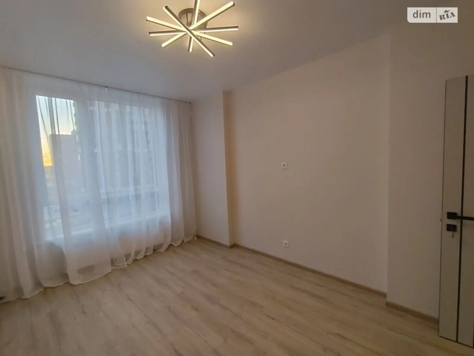 Фото Продаю 1 кімнатну квартиру, 43 кв. м, Всеволода Змієнка вул.  Київ, ціна: 118000 $, код 7680