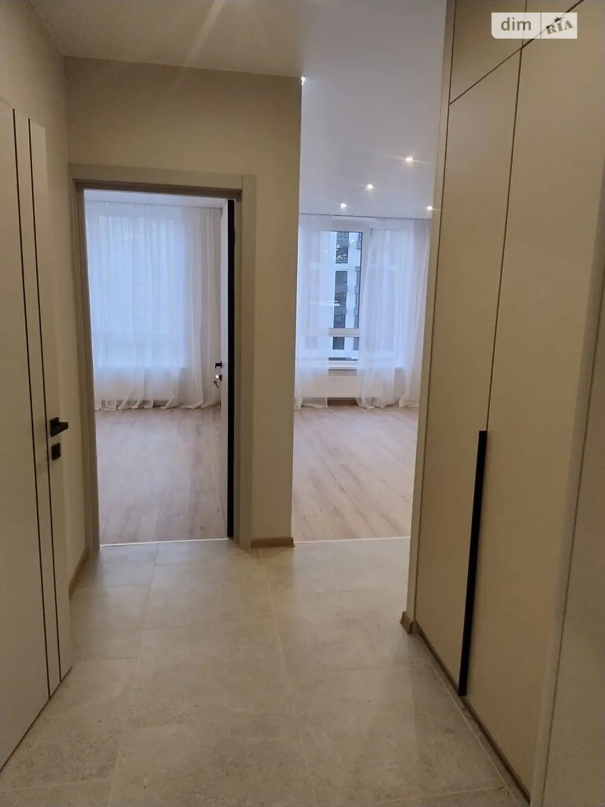 Фото Продаю 1 кімнатну квартиру, 43 кв. м, Всеволода Змієнка вул.  Київ, ціна: 118000 $, код 7680