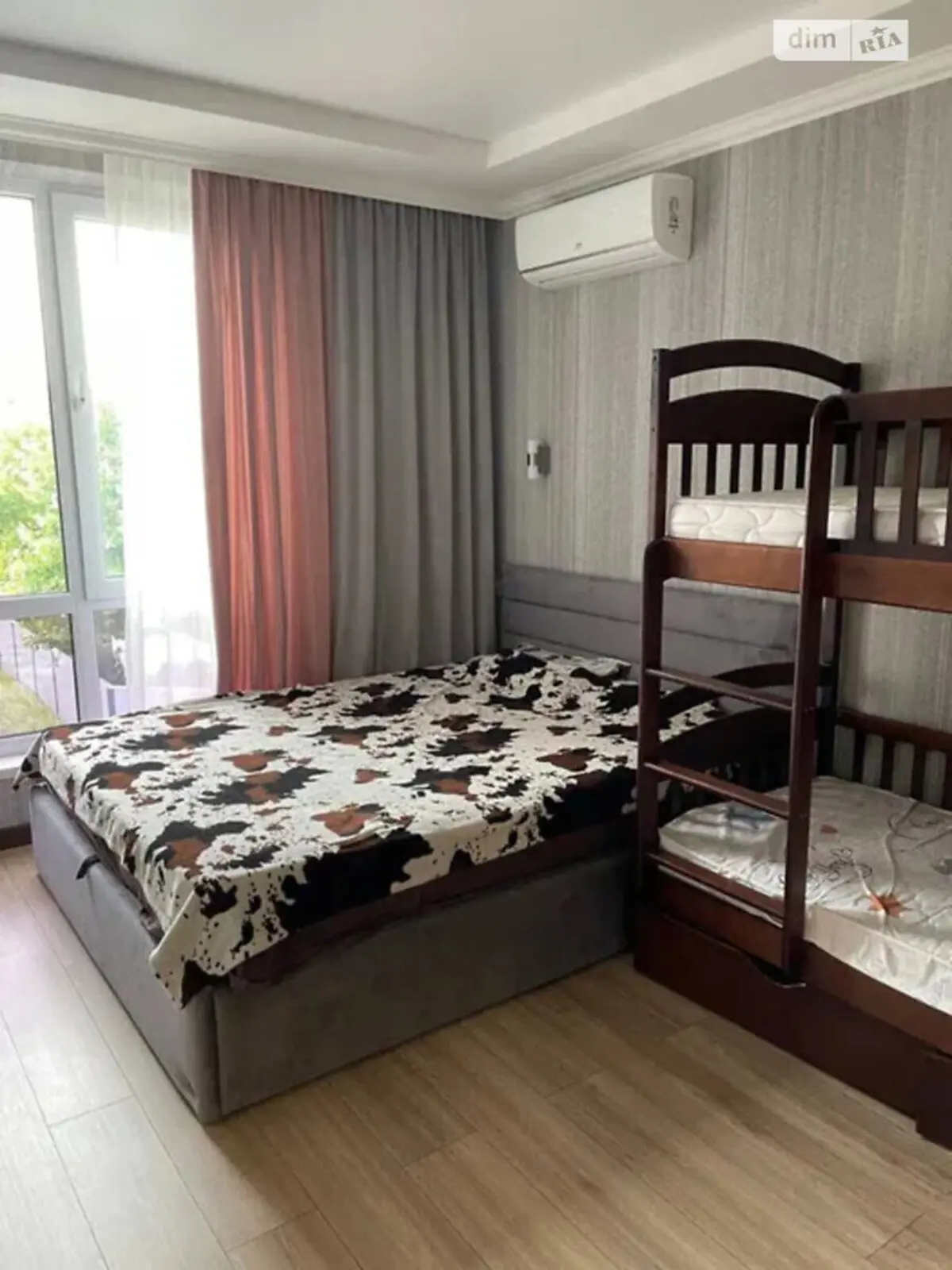 Фото Продаю 2 кімнатну квартиру, 68 кв. м, Метрологічна вул.  Київ, ціна: 150000 $, код 7682