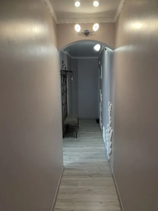 Фото Selling a 2-room apartment, 48 sq.m., Obolonska Square (Druzhby Narodiv SRSR Square)  Kyiv, price: 110000 $, code 7685