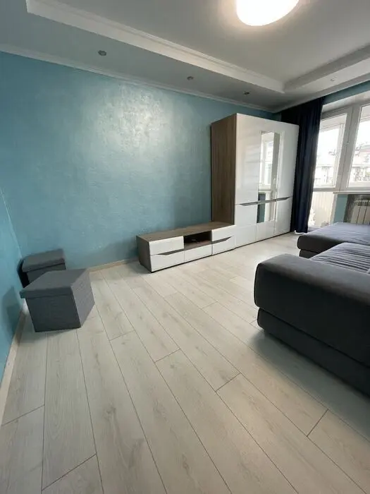 Фото Selling a 2-room apartment, 48 sq.m., Obolonska Square (Druzhby Narodiv SRSR Square)  Kyiv, price: 110000 $, code 7685