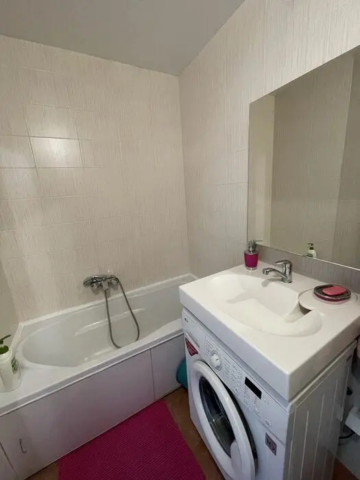 Фото Selling a 2-room apartment, 48 sq.m., Obolonska Square (Druzhby Narodiv SRSR Square)  Kyiv, price: 110000 $, code 7685