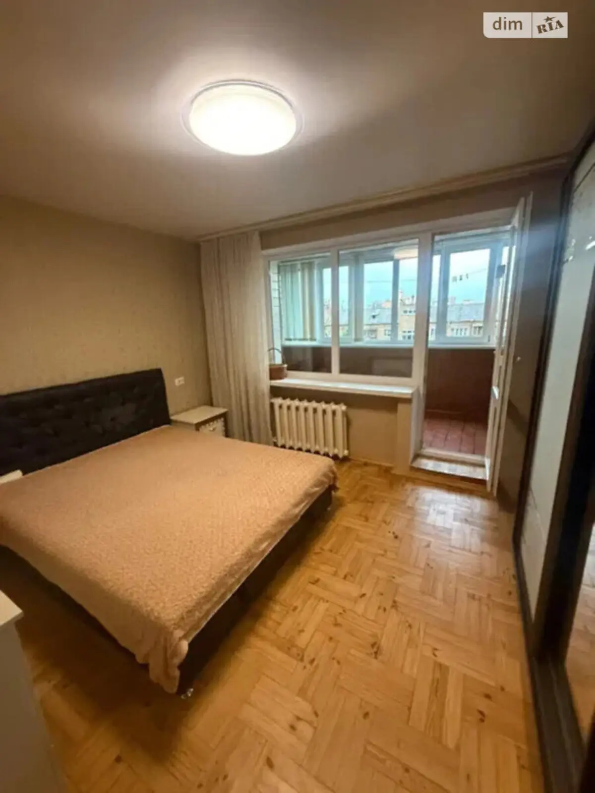 Фото Продаю 3 кімнатну квартиру, 71 кв. м, Антоновича вул. (Горького) 103а Київ, ціна: 115000 $, код 7686