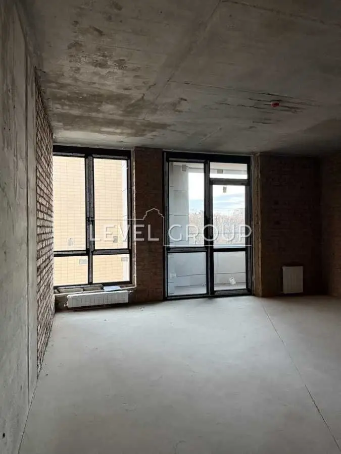 Фото Продаю 2 кімнатну квартиру, 82 кв. м, Перемоги просп.  Київ, ціна: 175000 USD, код 7694