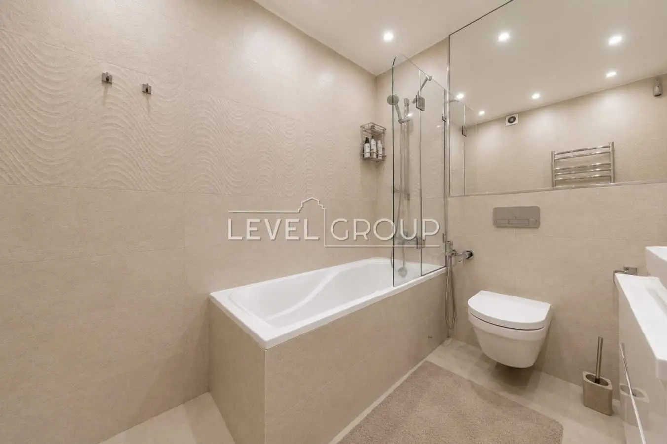 Фото Продаю 4 кімнатну квартиру, 182.5 кв. м, Дмитрівська вул. 45 Київ, ціна: 320000 USD, код 7695