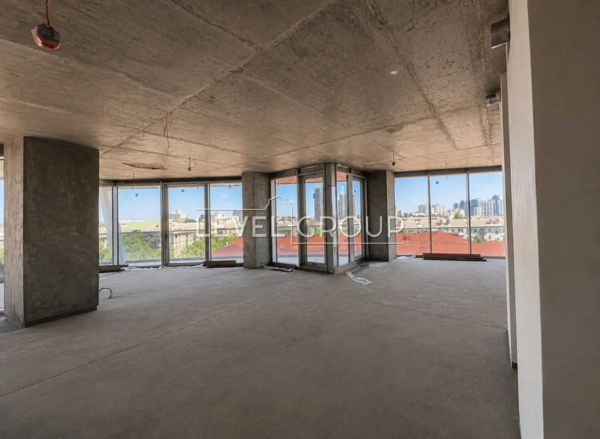 Фото Продаю 3-комнатную квартиру, 124 кв. м, Иоанна Павла II ул. (Патриса Лумумбы)  Киев, цена: 409500 USD, код 7697