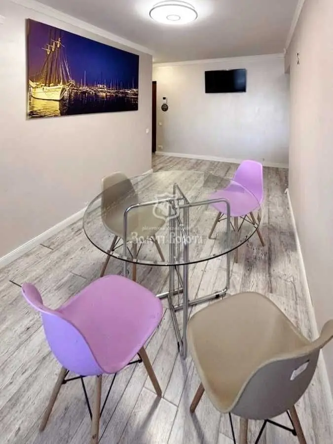Фото Selling a 3-room apartment, 61.8 sq.m., Heroiv Stalinhrada Avenue 13 Kyiv, price: 105000 USD, code 7707