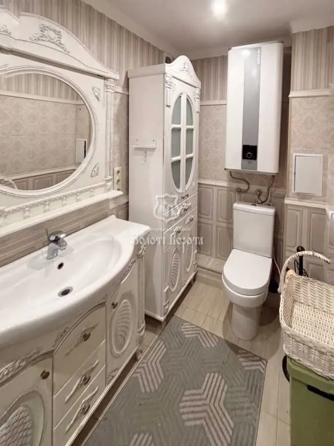 Фото Selling a 3-room apartment, 61.8 sq.m., Heroiv Stalinhrada Avenue 13 Kyiv, price: 105000 USD, code 7707