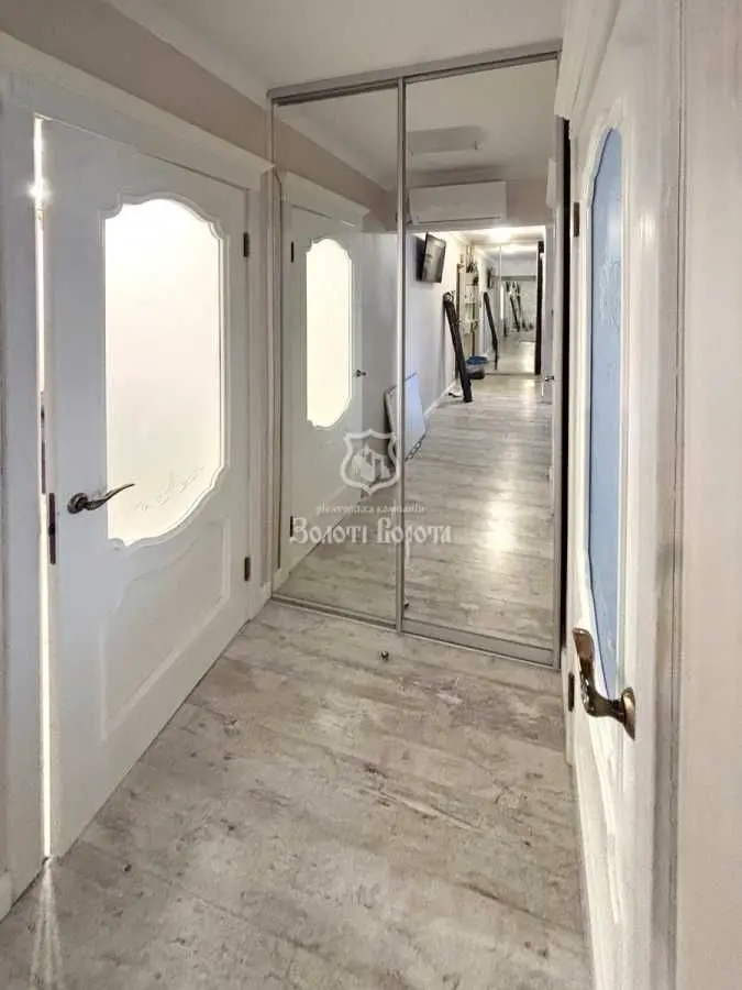 Фото Selling a 3-room apartment, 61.8 sq.m., Heroiv Stalinhrada Avenue 13 Kyiv, price: 105000 USD, code 7707