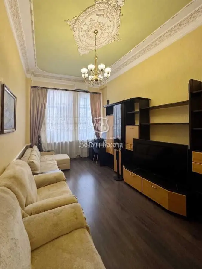 Фото Продаю 2-комнатную квартиру, 71 кв. м, Инженерный пер. 4 Киев, цена: 200000 USD, код 7710