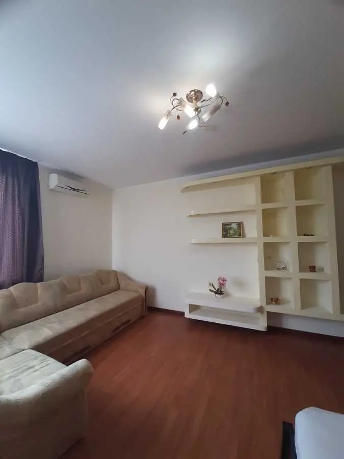 Фото Продаю 1 кімнатну квартиру, 52 кв. м, Бориса Гмирі вул. 6 Київ, ціна: 81000 USD, код 7722