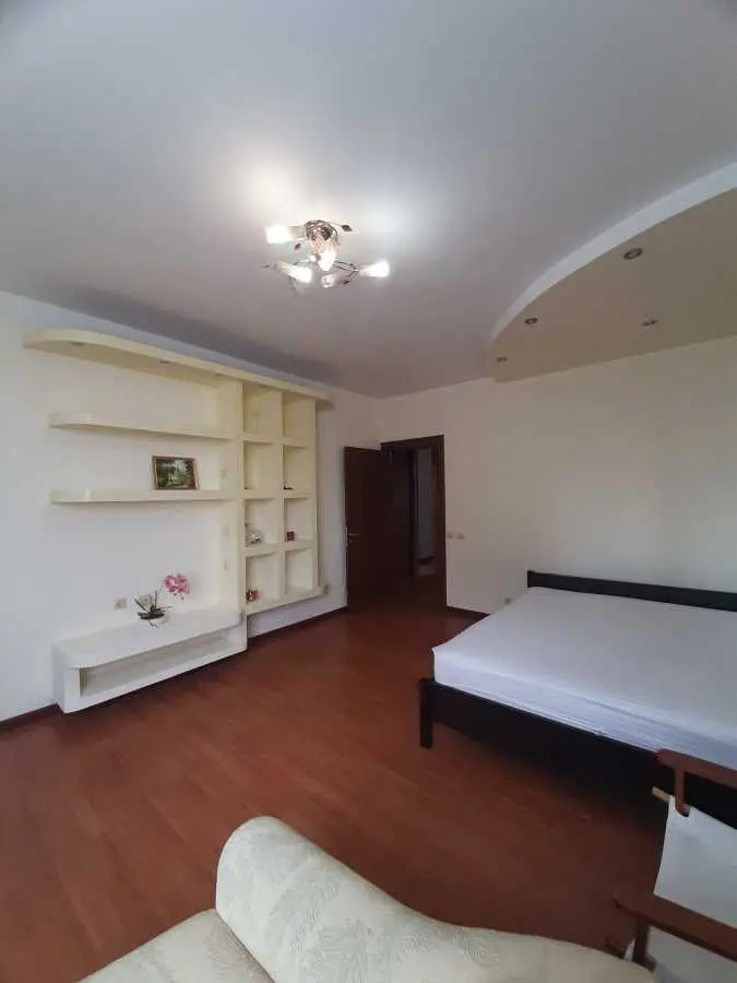 Фото Продаю 1 кімнатну квартиру, 52 кв. м, Бориса Гмирі вул. 6 Київ, ціна: 81000 USD, код 7722
