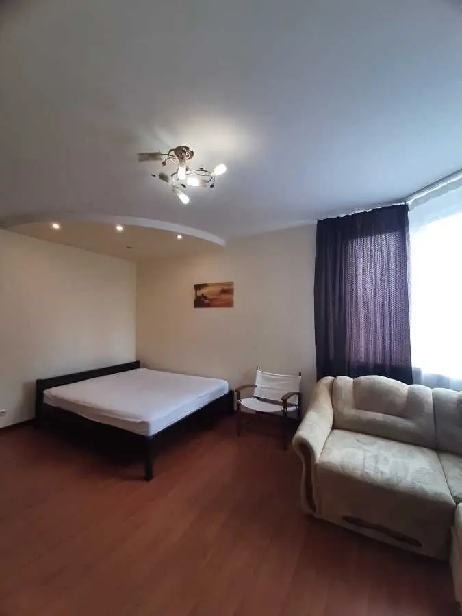 Фото Продаю 1 кімнатну квартиру, 52 кв. м, Бориса Гмирі вул. 6 Київ, ціна: 81000 USD, код 7722