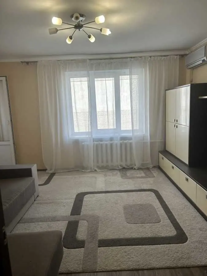 Фото Продаю 2 кімнатну квартиру, 53 кв. м, Марії Лагунової вул. 10 Бровари, ціна: 62500 USD, код 7723
