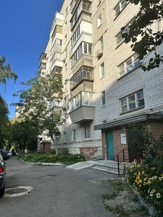 Фото Продаю 2 кімнатну квартиру, 53 кв. м, Марії Лагунової вул. 10 Бровари, ціна: 62500 USD, код 7723