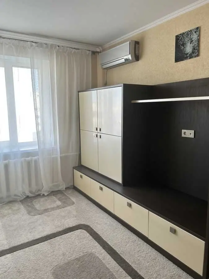 Фото Продаю 2 кімнатну квартиру, 53 кв. м, Марії Лагунової вул. 10 Бровари, ціна: 62500 USD, код 7723