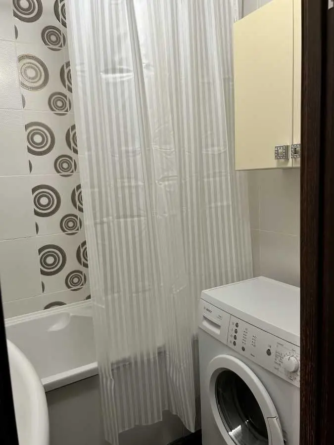 Фото Продаю 2 кімнатну квартиру, 53 кв. м, Марії Лагунової вул. 10 Бровари, ціна: 62500 USD, код 7723