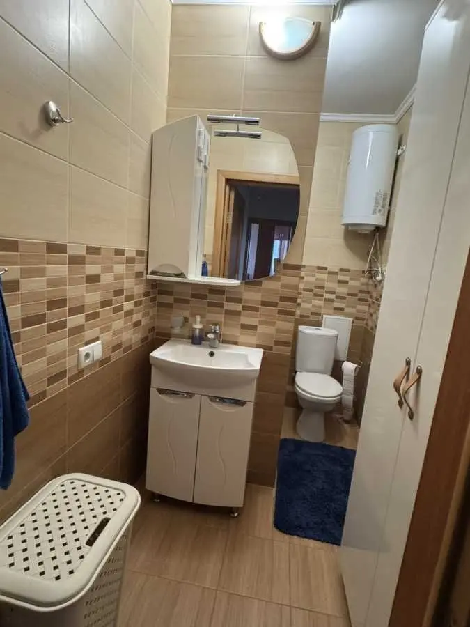 Фото Зняти 3 кімнатну квартиру, Харківське шосе 56 Київ в довгострокову оренду, ціна: 21000 UAH, код 7724