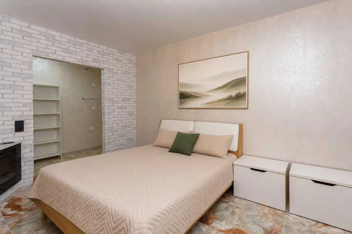 Фото Selling a 2-room apartment, 45 sq.m., Bulvarno-Kudriavska Street (Vorovskoho Street) 39/11 Kyiv, price: 115000 USD, code 7729