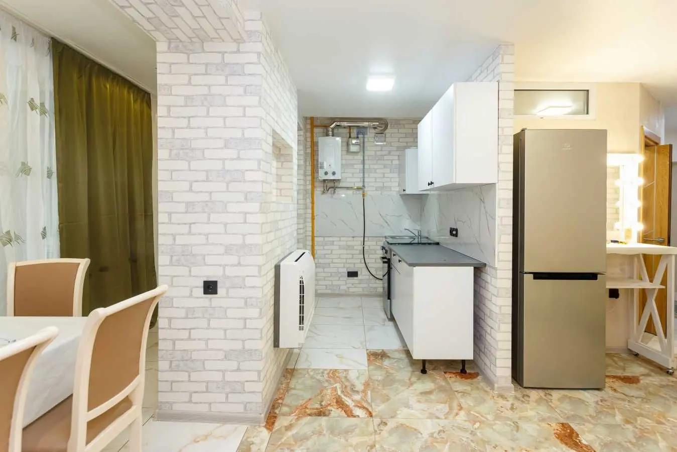 Фото Selling a 2-room apartment, 45 sq.m., Bulvarno-Kudriavska Street (Vorovskoho Street) 39/11 Kyiv, price: 115000 USD, code 7729
