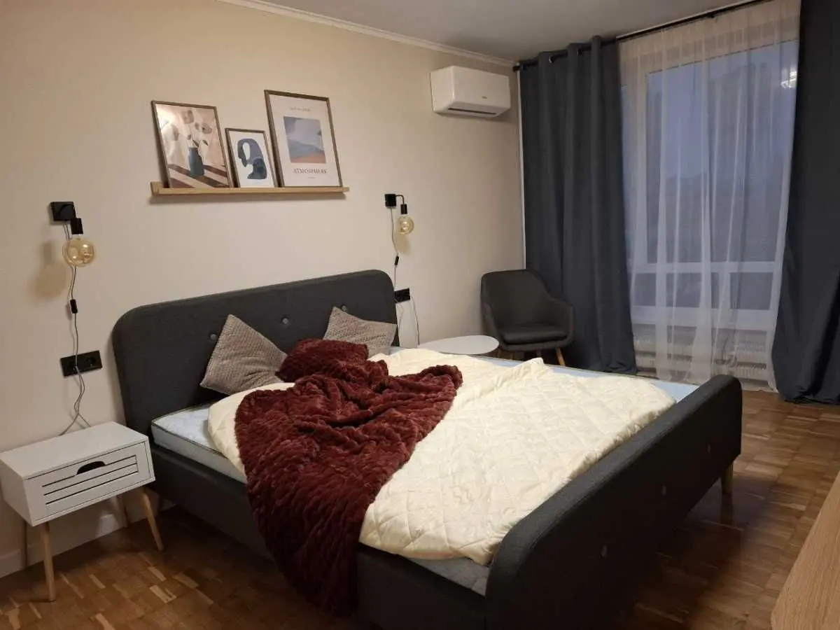 Фото Зняти 1 кімнатну квартиру, Павла Тичини просп. 20 Київ в довгострокову оренду, ціна: 18500 UAH, код 7734