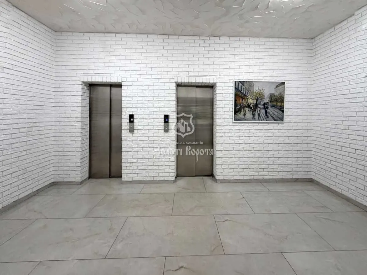 Фото Продаю 1 кімнатну квартиру, 26.9 кв. м, Магістральна вул. 33 Київ, ціна: 43000 USD, код 7735