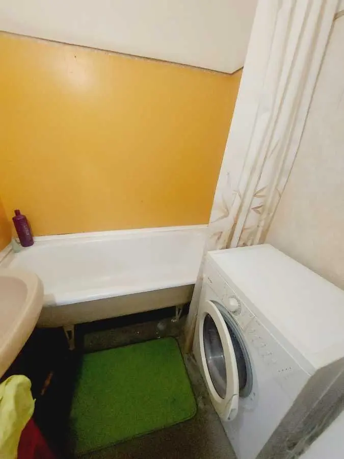 Фото Зняти 1 кімнатну квартиру, Лариси Руденко вул. 8 Київ в довгострокову оренду, ціна: 11000 UAH, код 7736