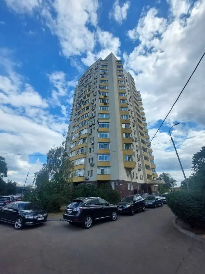 Фото Rent a 2-room apartment, Vsevoloda Nastaika Street (Oleksandra Milchakova Street) 8 Kyiv for long-term rent, price: 20000 UAH, code 7739