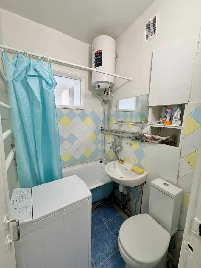 Фото Зняти 2 кімнатну квартиру, Євгена Гуцала пров. (Кутузова)  Київ в довгострокову оренду, ціна: 18000 UAH, код 7742