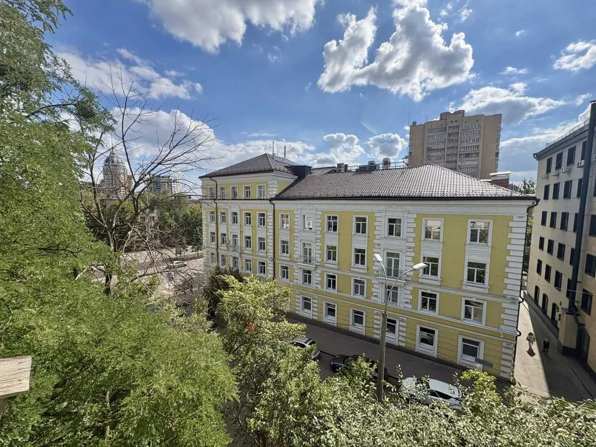 Фото Зняти 2 кімнатну квартиру, Євгена Гуцала пров. (Кутузова)  Київ в довгострокову оренду, ціна: 18000 UAH, код 7742