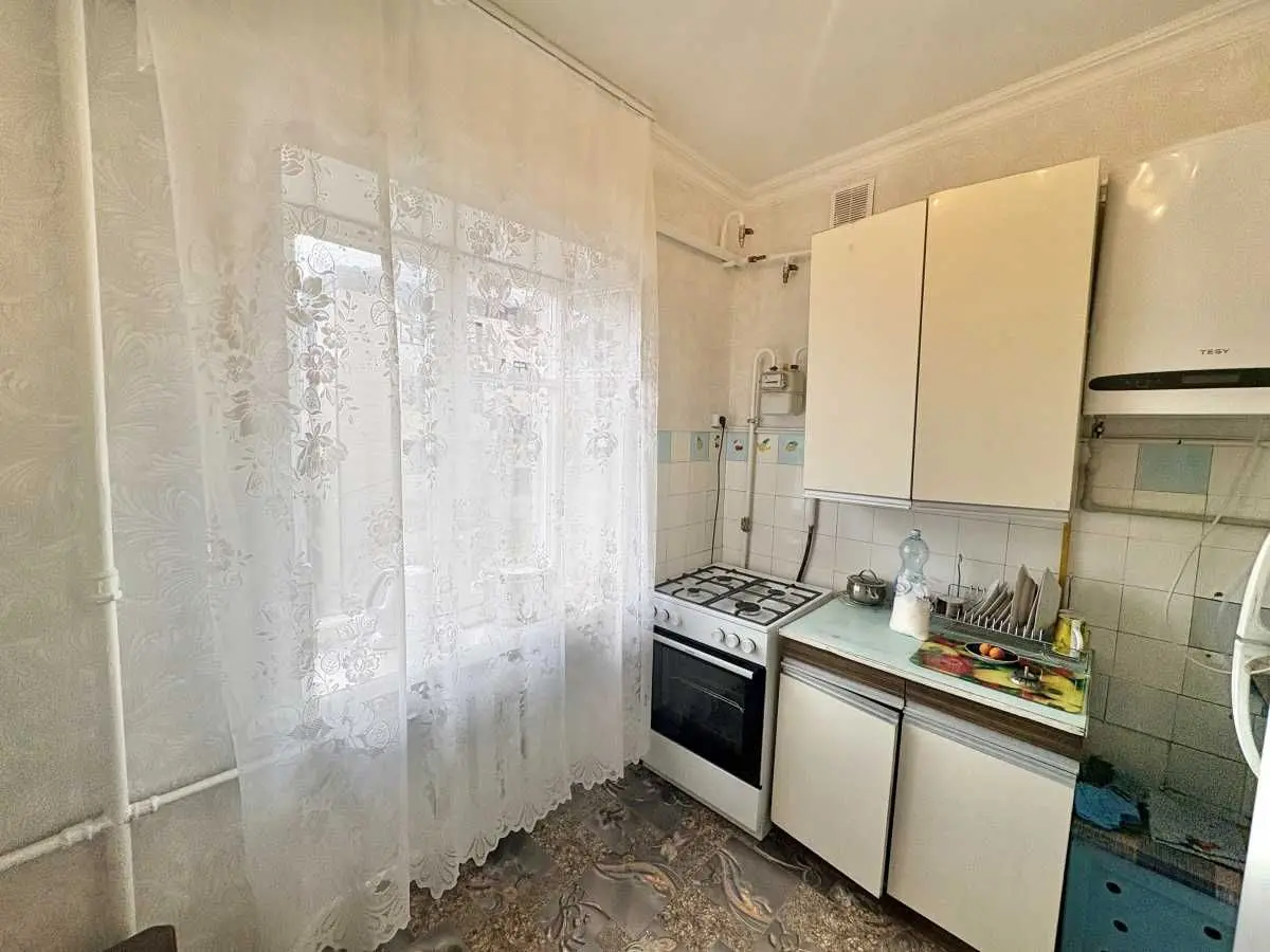 Фото Зняти 2 кімнатну квартиру, Євгена Гуцала пров. (Кутузова)  Київ в довгострокову оренду, ціна: 18000 UAH, код 7742