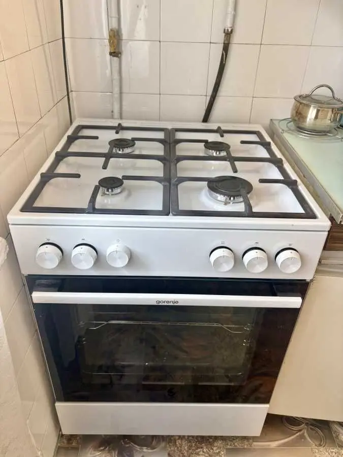 Фото Зняти 2 кімнатну квартиру, Євгена Гуцала пров. (Кутузова)  Київ в довгострокову оренду, ціна: 18000 UAH, код 7742