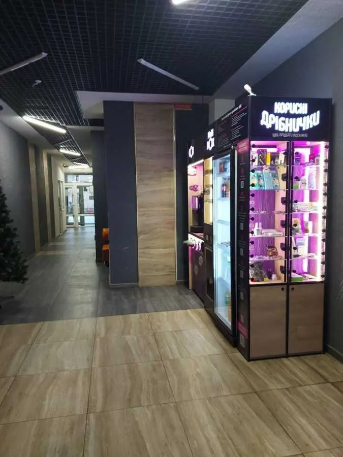 Фото Selling a 1-room apartment, 41.5 sq.m., Mykoly Hulaka Street  Kyiv, price: 64500 USD, code 7743