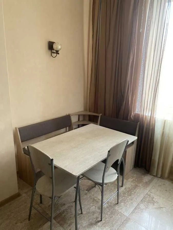 Фото Rent a 2-room apartment, Velyka Vasylkivska Street 52 Kyiv for long-term rent, price: 25000 UAH, code 7744