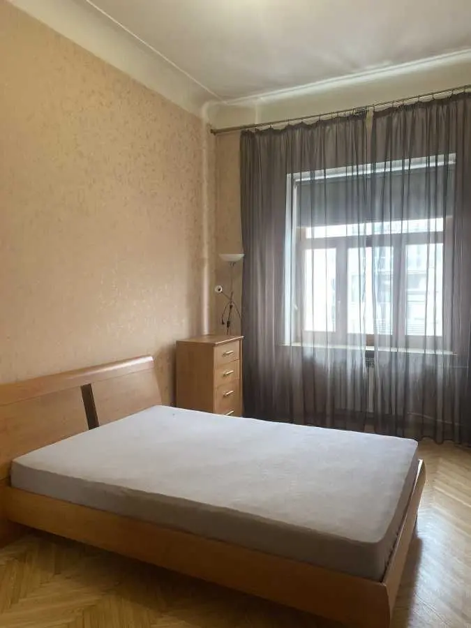 Фото Rent a 2-room apartment, Velyka Vasylkivska Street 52 Kyiv for long-term rent, price: 25000 UAH, code 7744