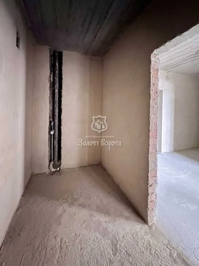 Фото Selling a 1-room apartment, 34 sq.m., Vyshneva Street  Kyiv, price: 22000 USD, code 7749