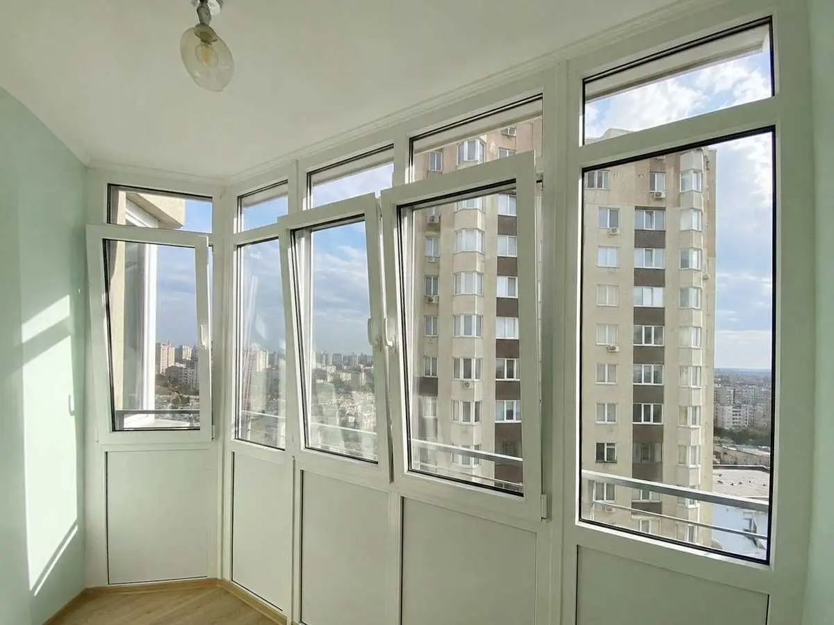 Фото Продаю 2 кімнатну квартиру, 73.1 кв. м, Градинська вул. 3 Київ, ціна: 135000 USD, код 7752