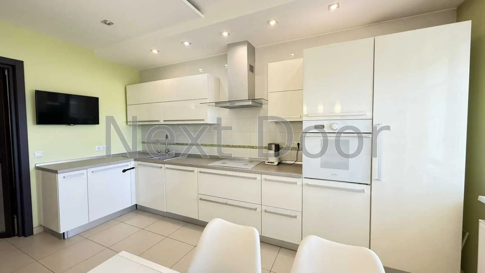 Фото Продаю 3 кімнатну квартиру, 120 кв. м, Йорданська вул. (Лайоша Гавро) 1 Київ, ціна: 250000 USD, код 7753