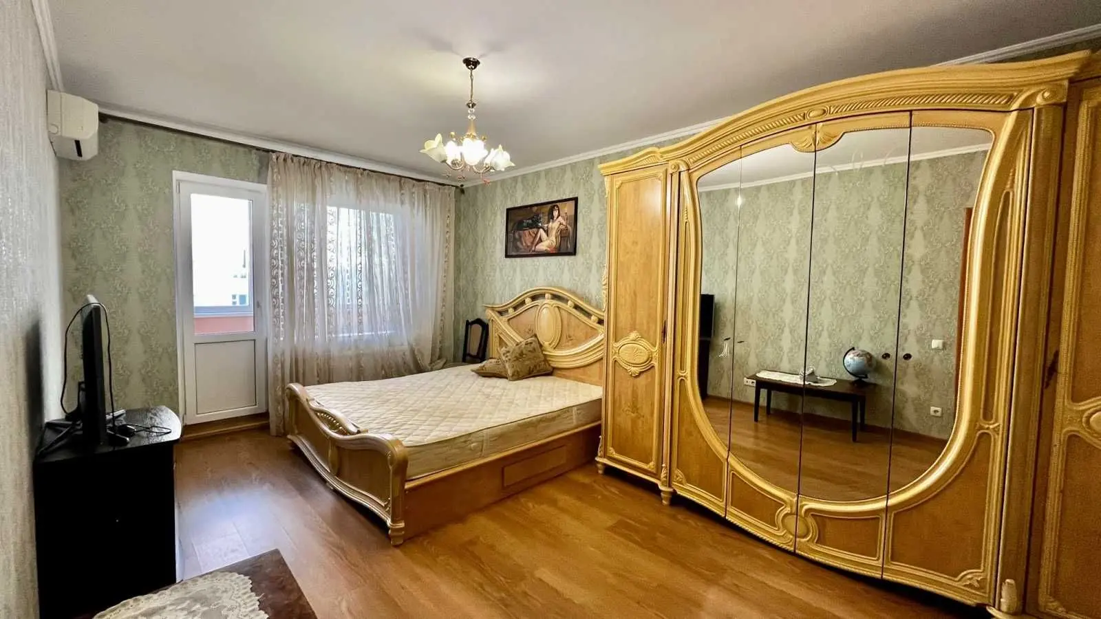 Фото Продаю 3-комнатную квартиру, 75 кв. м, Грушевского ул.  Бровары, цена: 75000 USD, код 7767