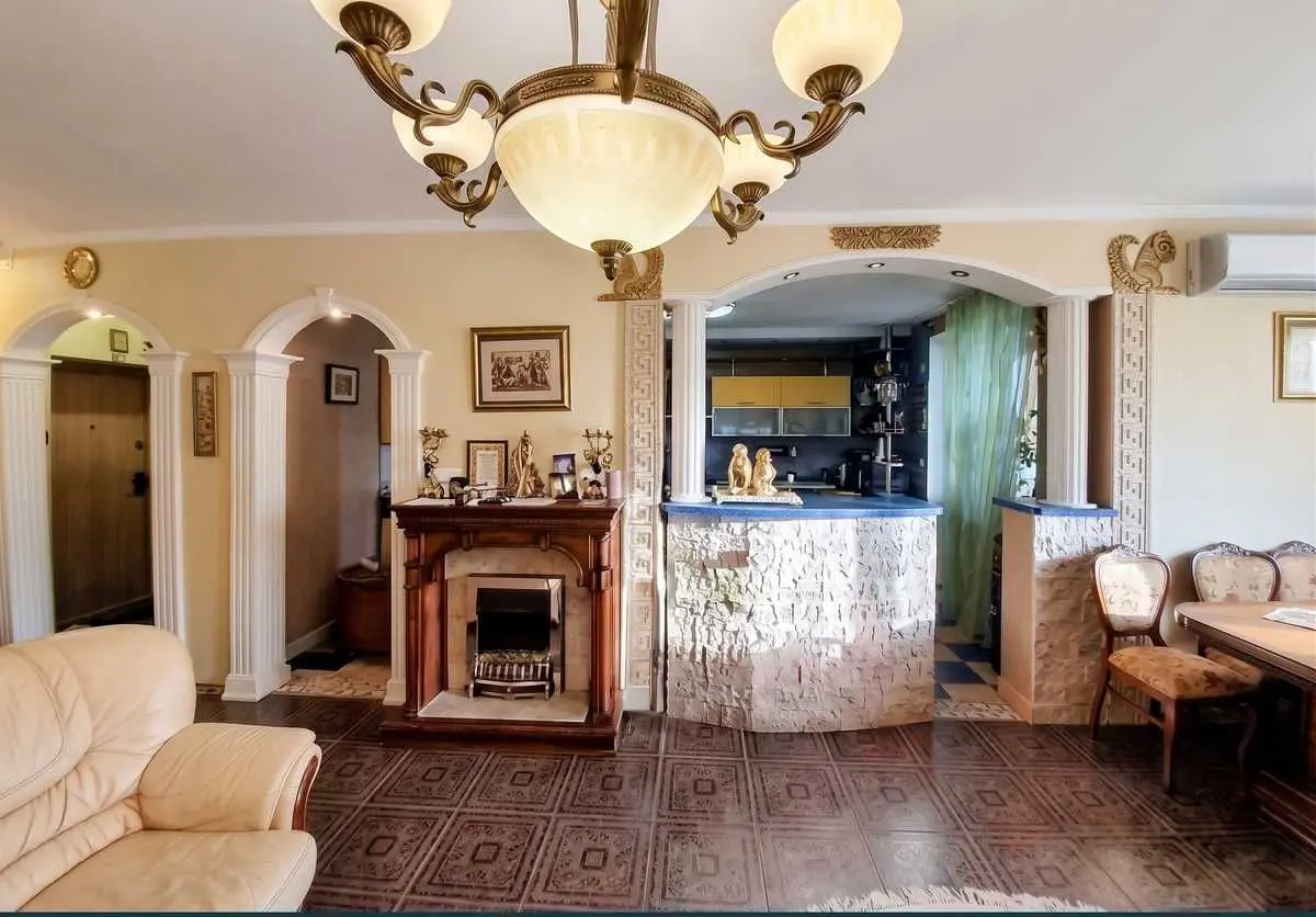 Фото Продаю 3-комнатную квартиру, 105 кв. м, Анны Ахматовой ул. 47 Киев, цена: 205000 USD, код 7770
