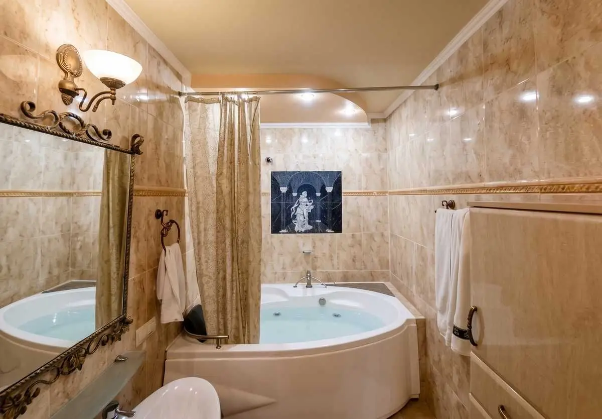 Фото Продаю 3-комнатную квартиру, 105 кв. м, Анны Ахматовой ул. 47 Киев, цена: 205000 USD, код 7770