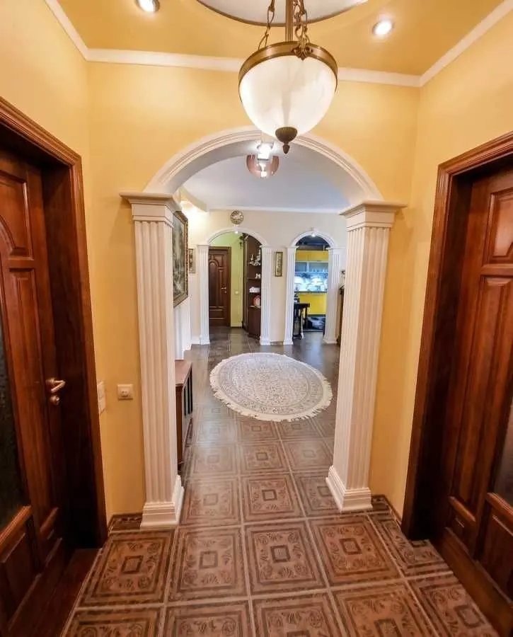 Фото Продаю 3-комнатную квартиру, 105 кв. м, Анны Ахматовой ул. 47 Киев, цена: 205000 USD, код 7770